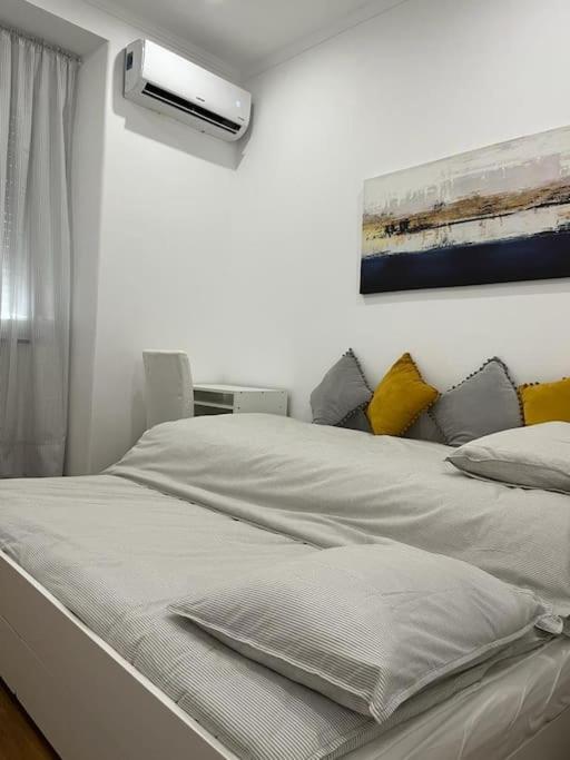 Casa Da Praia Da Poca - Apartamento Lirio Estoril Exteriör bild